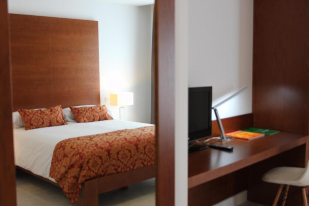 Hotel Medinasalim Мединасели Номер фото